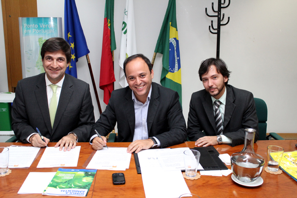 Luis Veiga, Sociedade Ponto Verde, Rodrigo Neves e Daniel Marques, secretario de Meio Ambiente de Niterói.