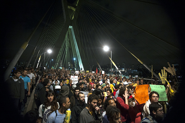 São Paulo - Protesto contra aumento das passagens do transporte público. Foto: Marcelo Camargo/ABr