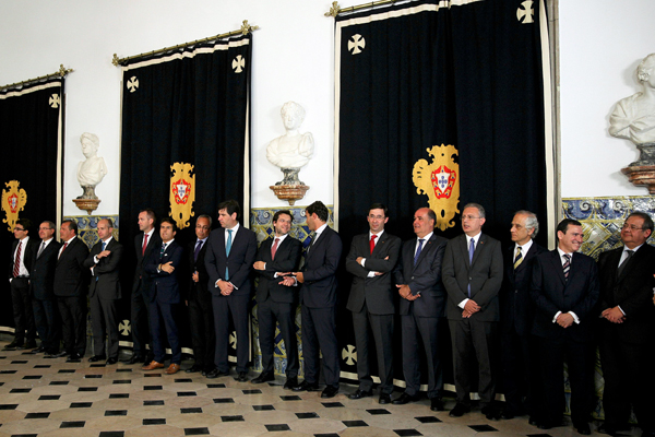 Os novos secretários de estado durante a cerimónia de tomada de posse no Palácio de Belém em Lisboa, 26 de julho de 2013. TIAGO PETINGA/LUSA