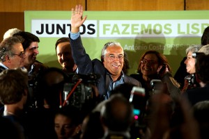 Autárquicas 2013: António Costa do PS festeja vitória em Lisboa, 29 de Setembro. Foto: ANDRE KOSTERS/LUSA