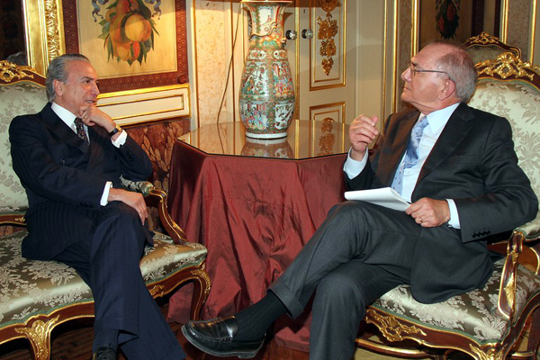 Encontro do vice-presidente da República, Michel Temer com o ministro dos negócios estrangeiros, Rui Machete.