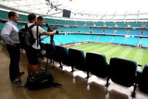 Um grupo de jornalistas europeus, da Alemanha, Áustria, França e Portugal, fizeram uma visita guiada à Arena Fonte Nova, em 7 de dezembro, para conhecer o estádio. Entre eles, o português Nuno Luz. Foto: Elói Corrêa/GOVBA