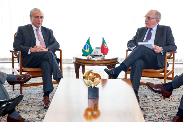 Vice-presidente Michel Temer com Rui Machete, ministro dos Negócios Estrangeiros de Portugal. Foto Romério Cunha - VPR